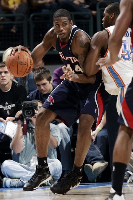 在今夏放人 在今夏放人