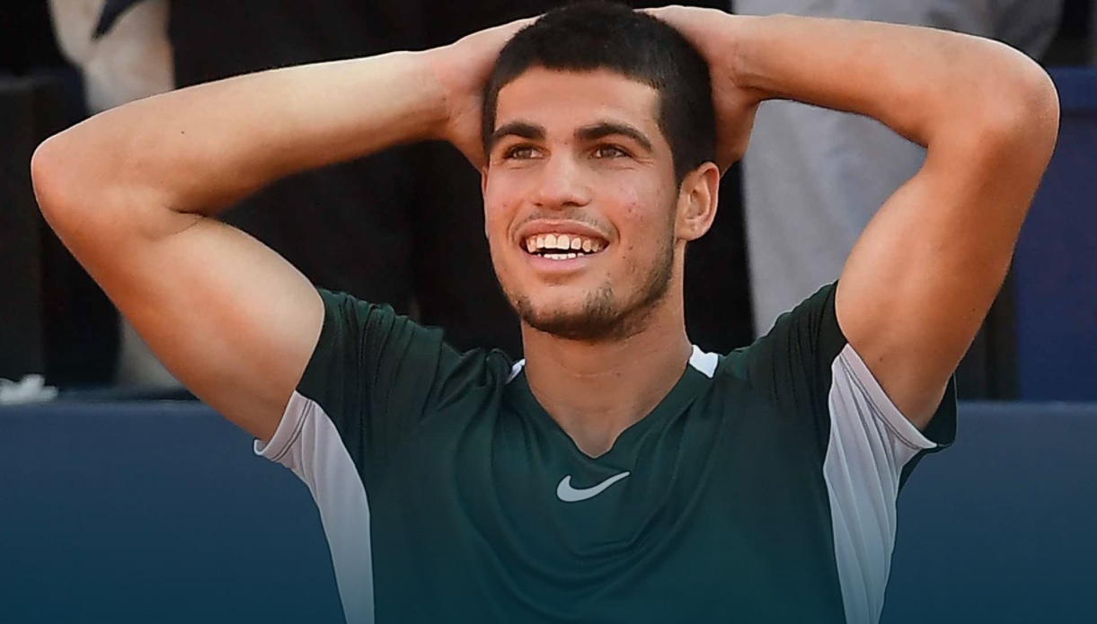 前的转会操 前的转会操