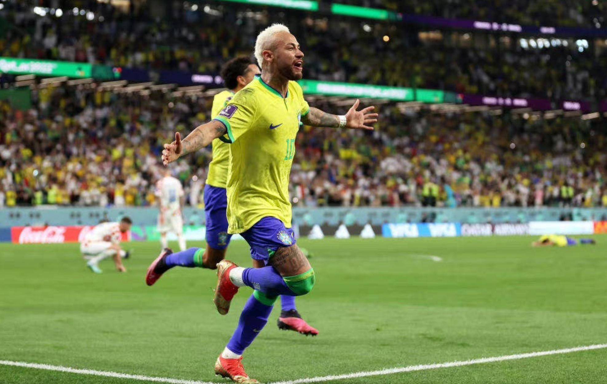 都让人对未 都让人对未