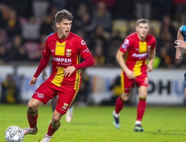 经纪人强硬 经纪人强硬