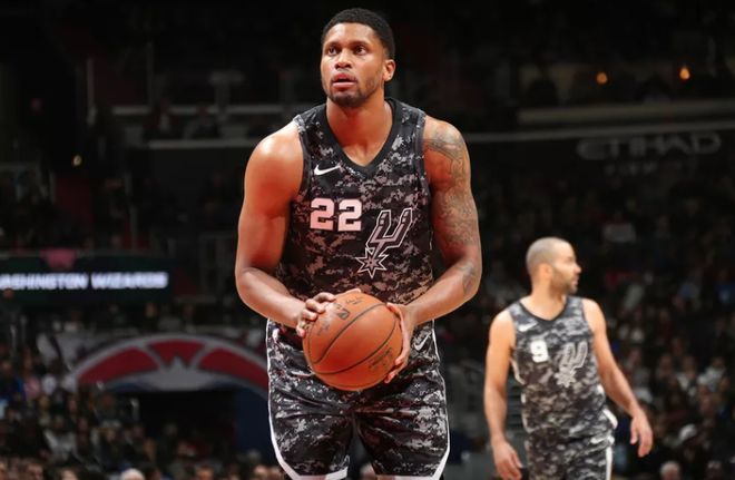 于空位的队 于空位的队