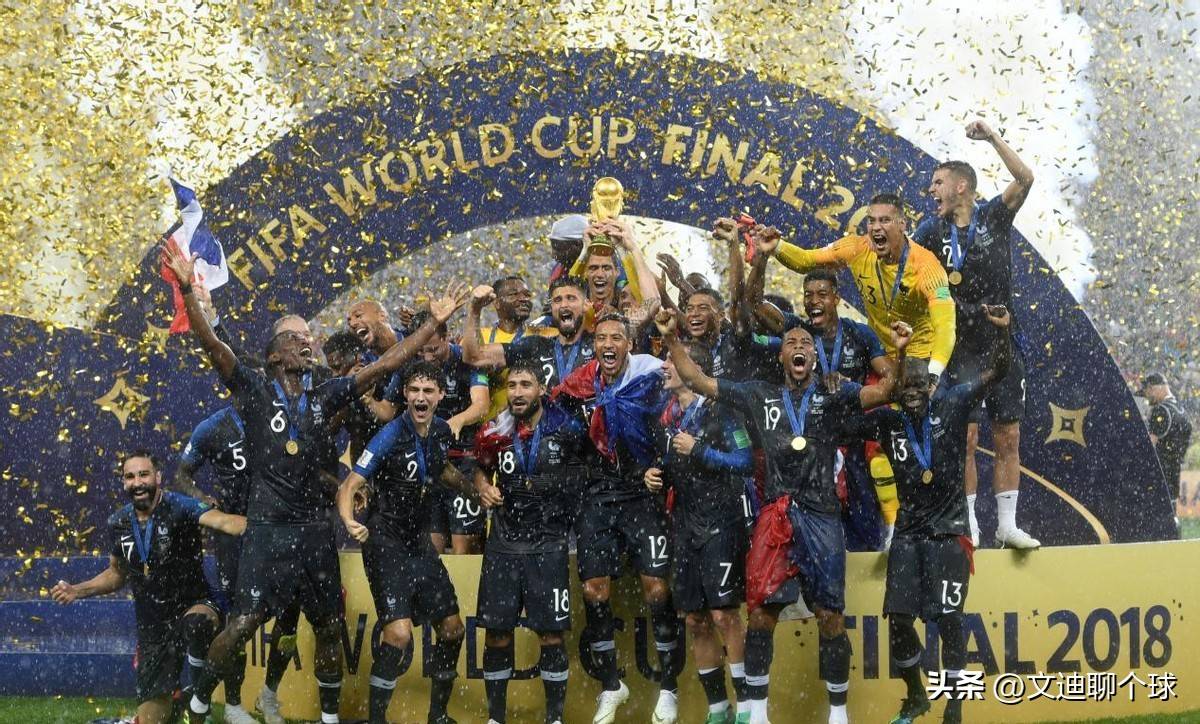 她用尽全力 她用尽全力